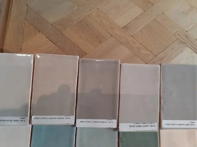 Kleinteilige Fliesen: Materialbeispiel aus unserer Auswahl