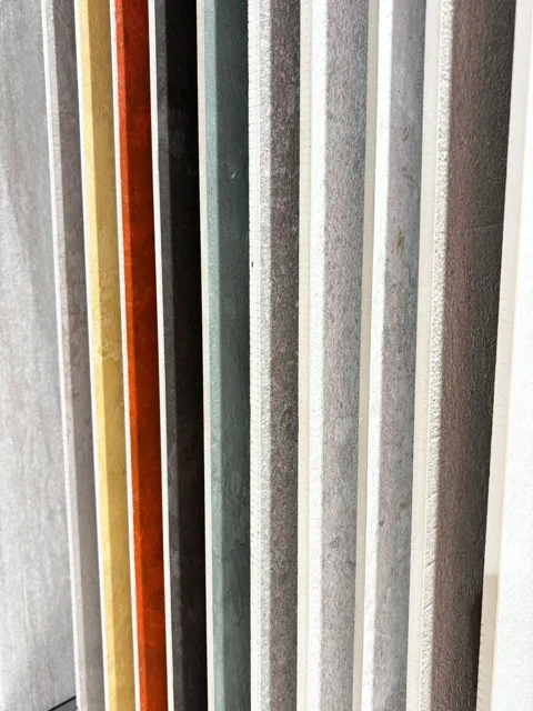 Feinsteinzeug: Materialbeispiel aus unserer Auswahl