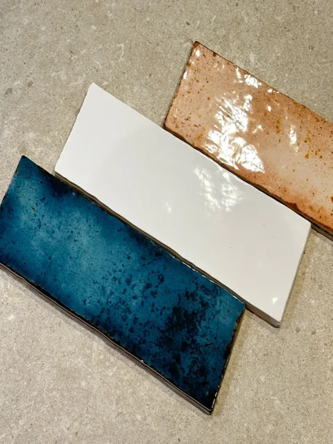 Kleinteilige Fliesen: Materialbeispiel aus unserer Auswahl